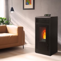 Poêle à granulés étanche concentrique Vulcano up 13 kw noir salon